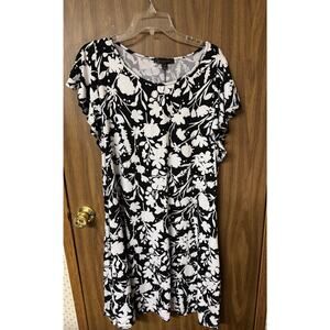 Ladies Plus Lexington Avenue Black White Floral Flutter Sleeve Dress - 1X